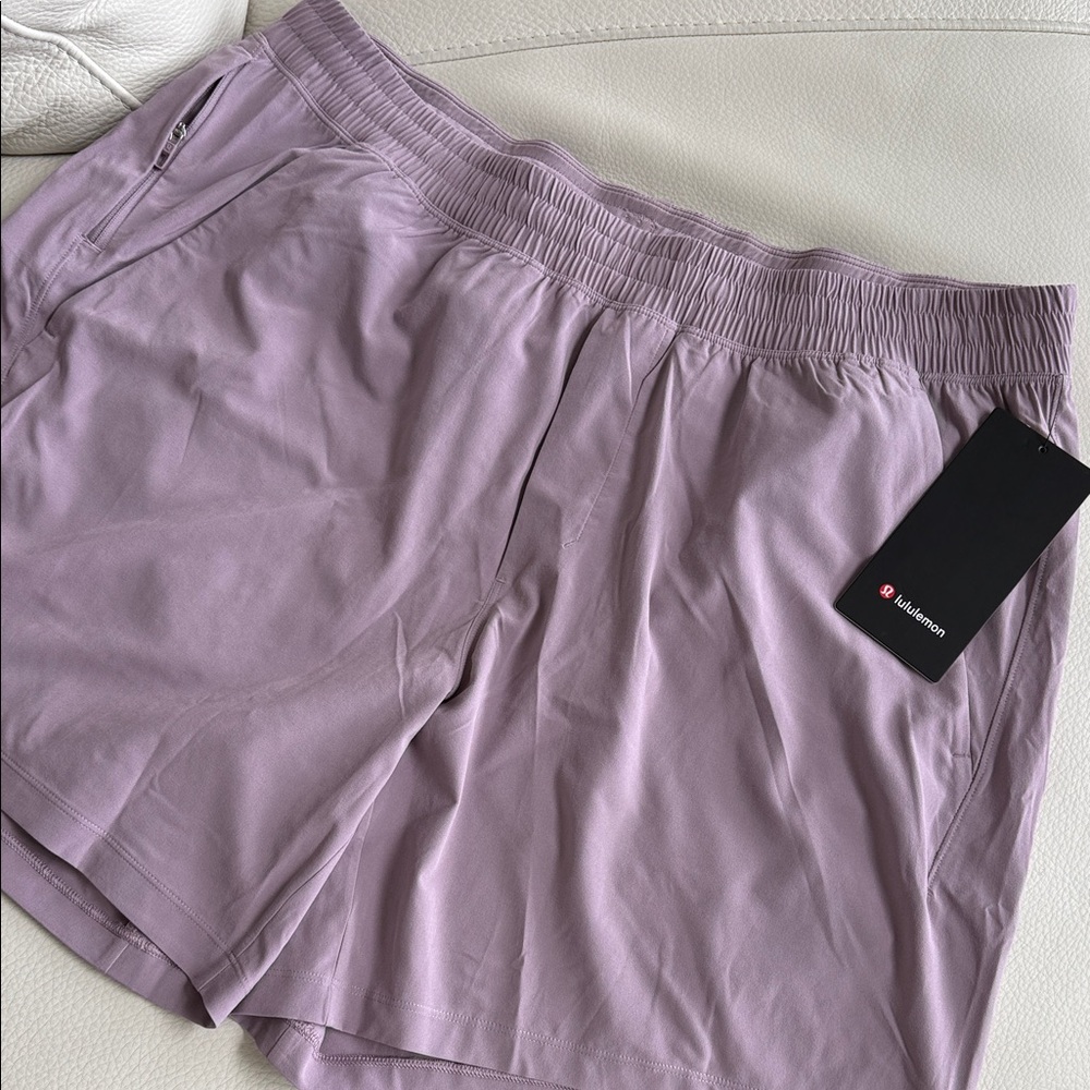 Lululemon Men's Lavender Athletic Pace Breaker Shorts Size XXL NWT